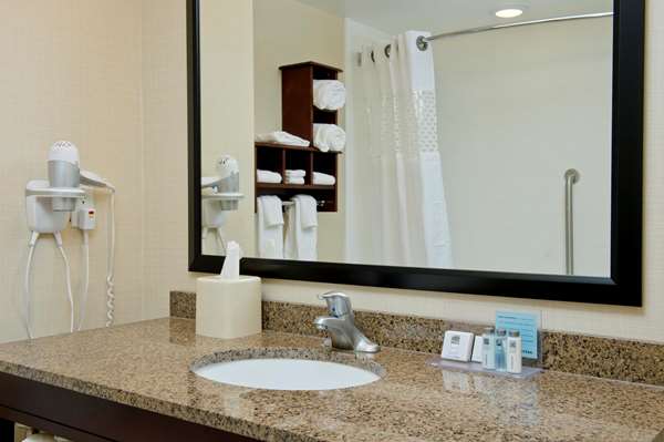  - Hampton Inn & Suites Ocean City