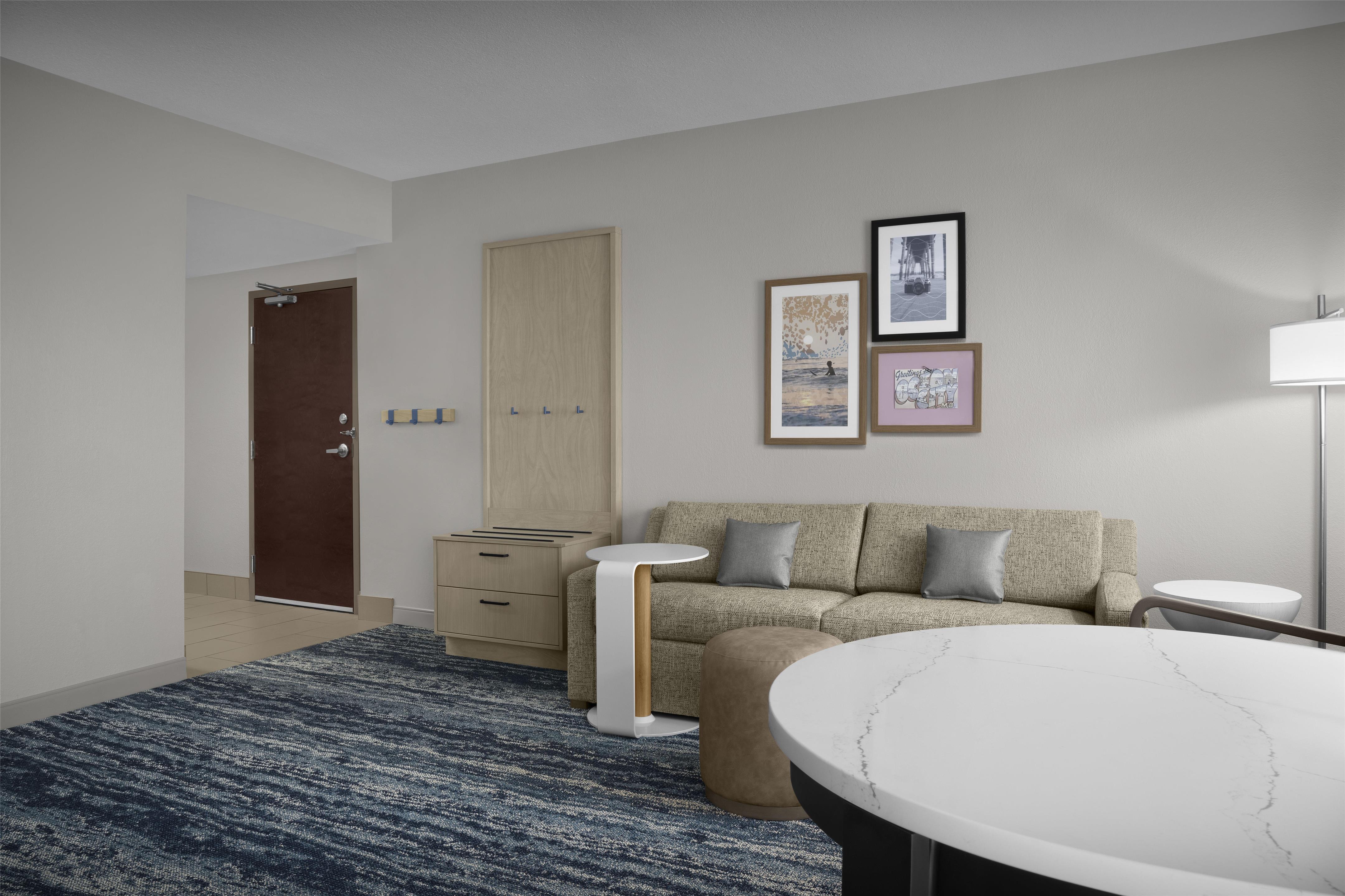 Guest room
