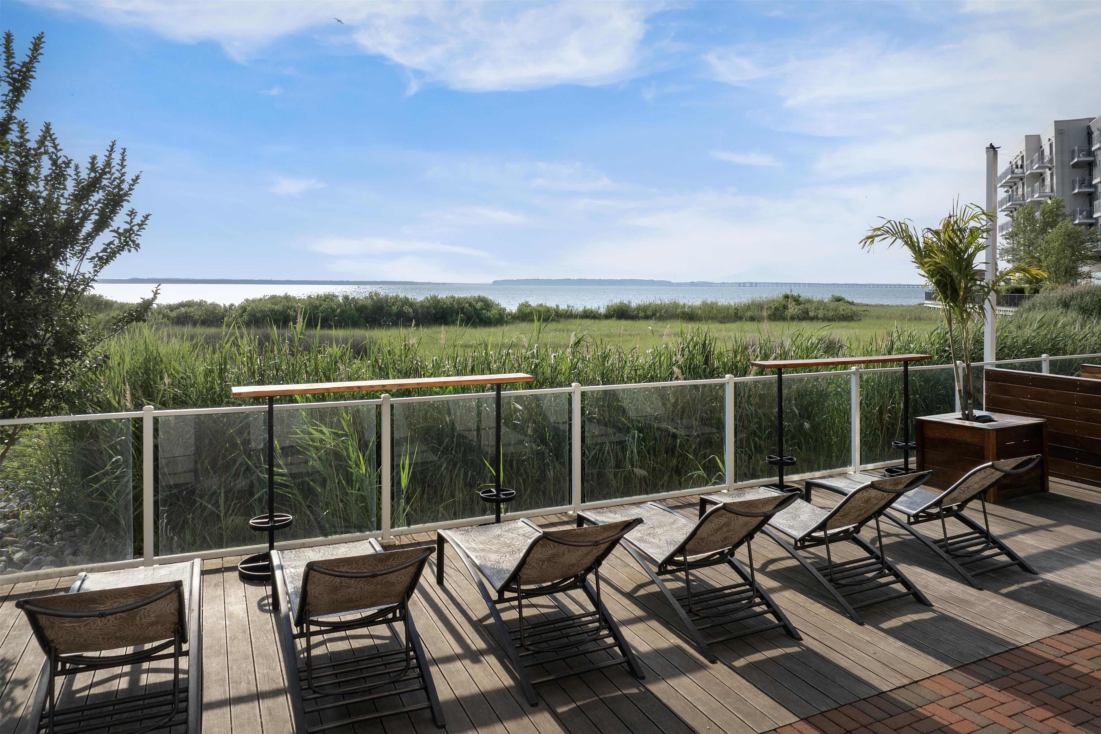 Exterior | Hampton Inn & Suites Ocean City/Bayfront-Convention Center