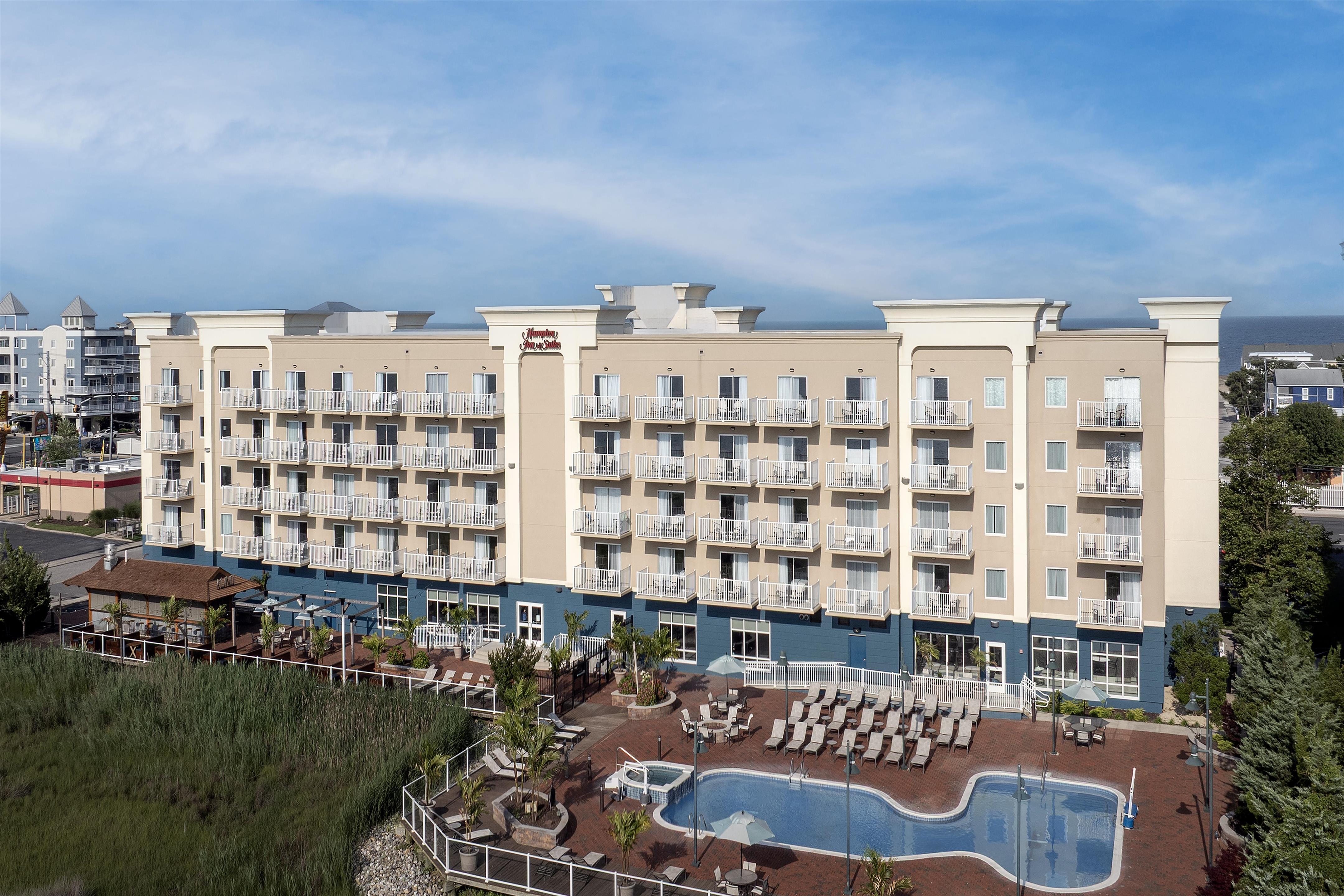 Exterior | Hampton Inn & Suites Ocean City/Bayfront-Convention Center