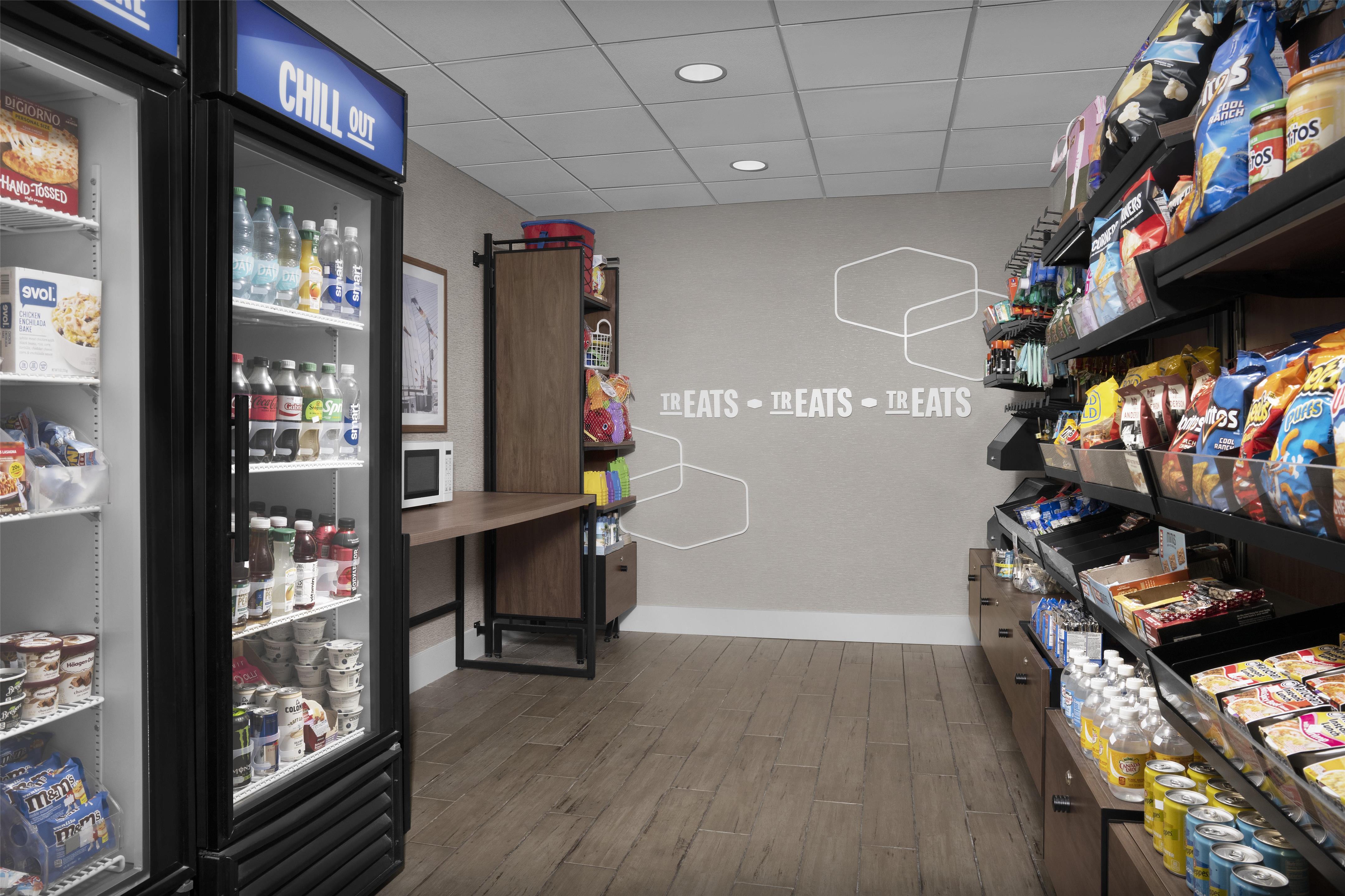 Restaurant | Hampton Inn & Suites Ocean City/Bayfront-Convention Center