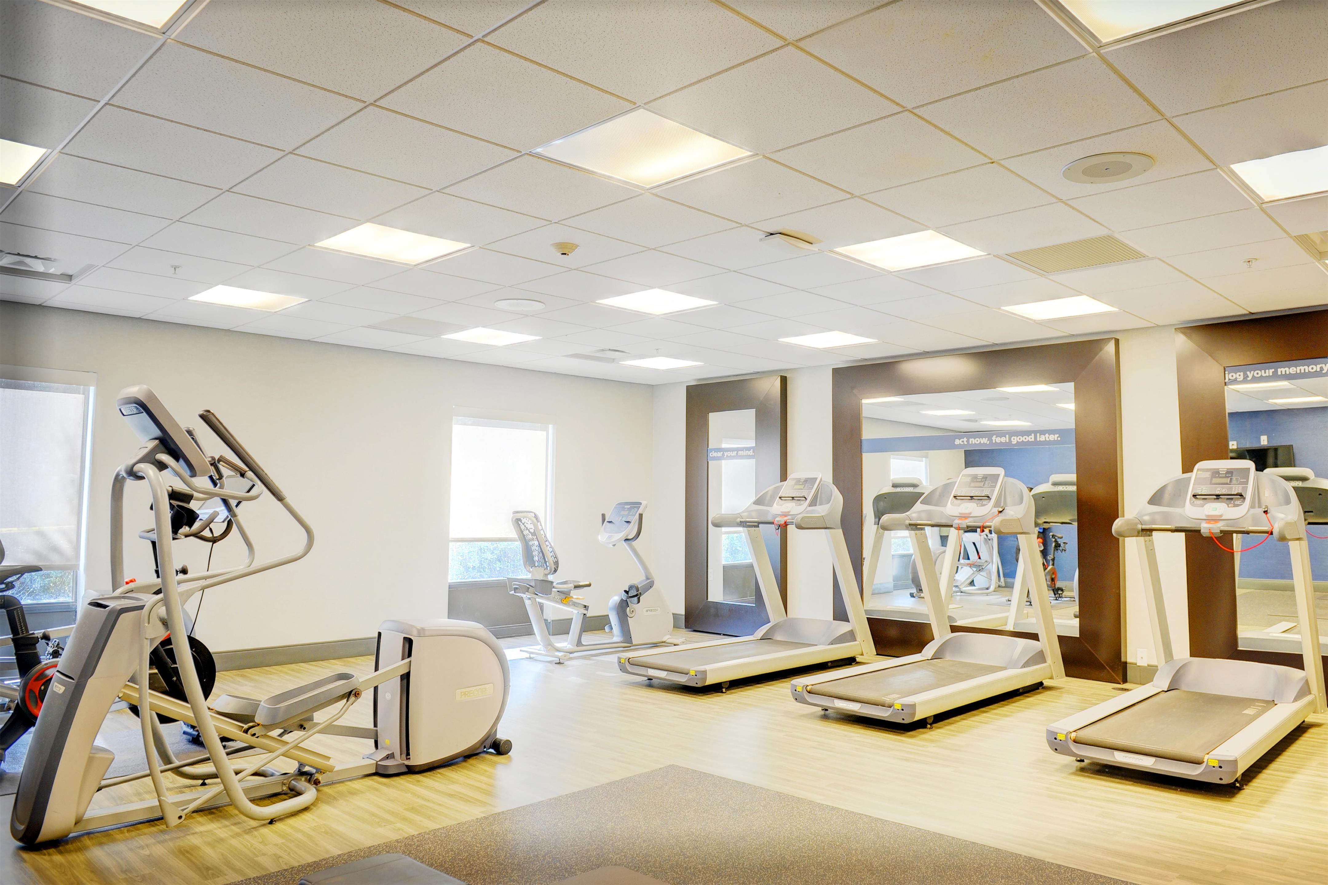 Health club fitness center gym | Hampton Inn Crystal River, FL