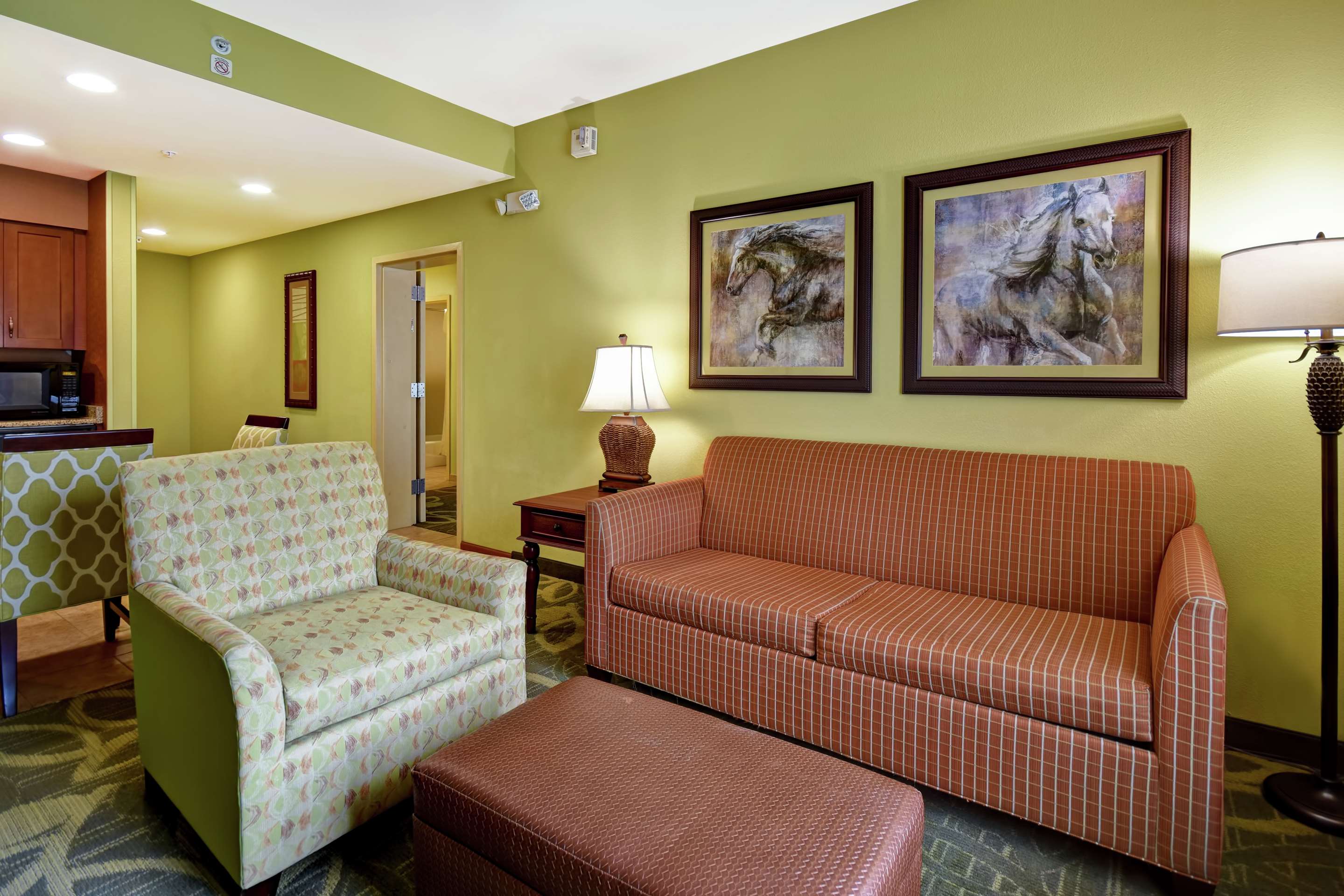 Guest room