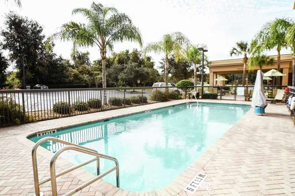 Pool - Hampton Inn & Suites South Ocala - I-75, Exit 341