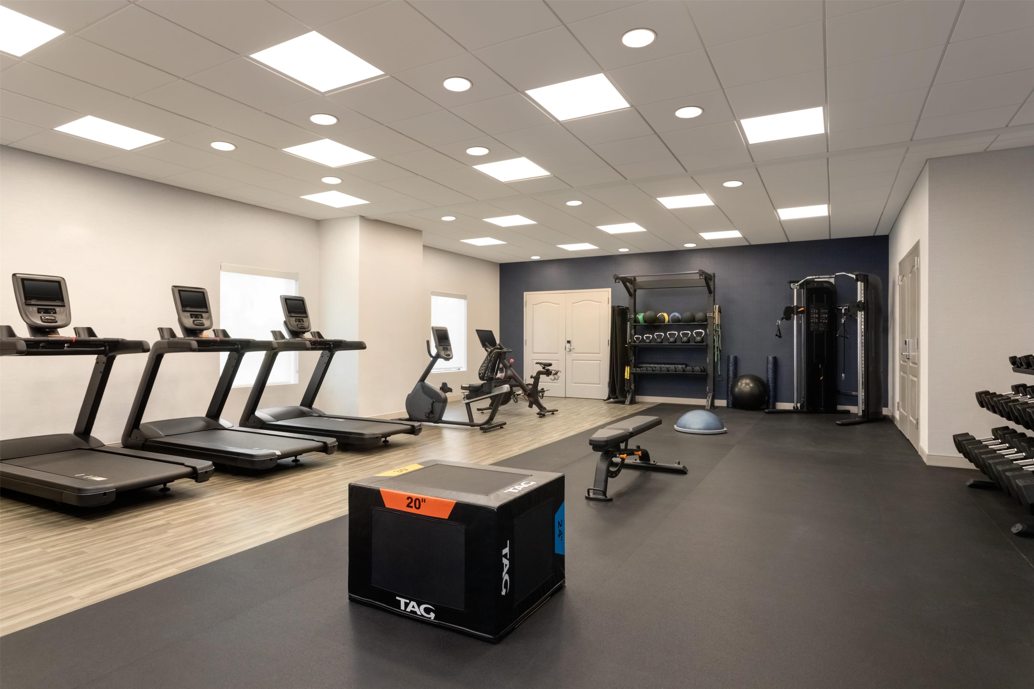 Health club fitness center gym | Hampton Inn & Suites Ocala - Belleview
