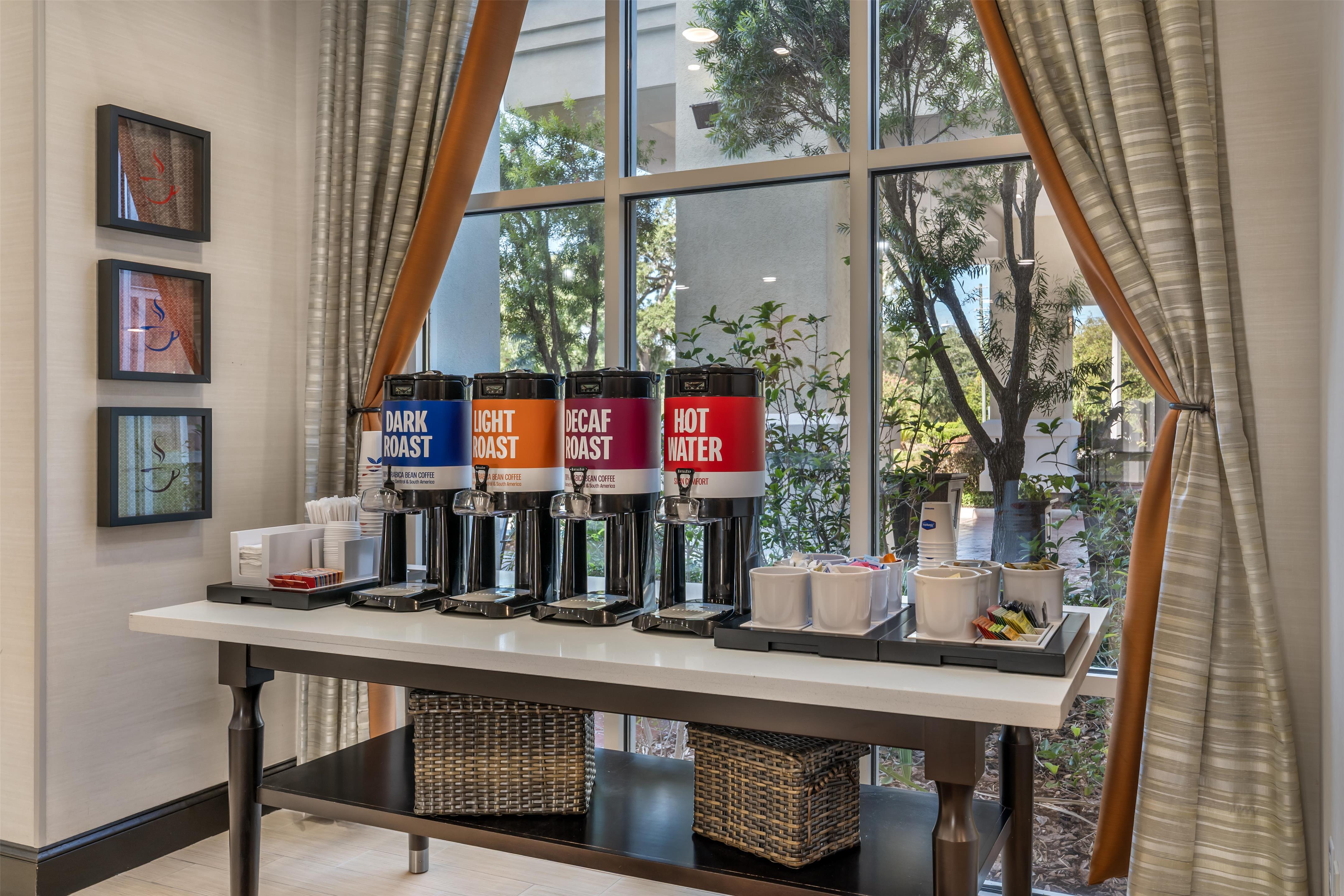 Restaurant | Hampton Inn & Suites Ocala