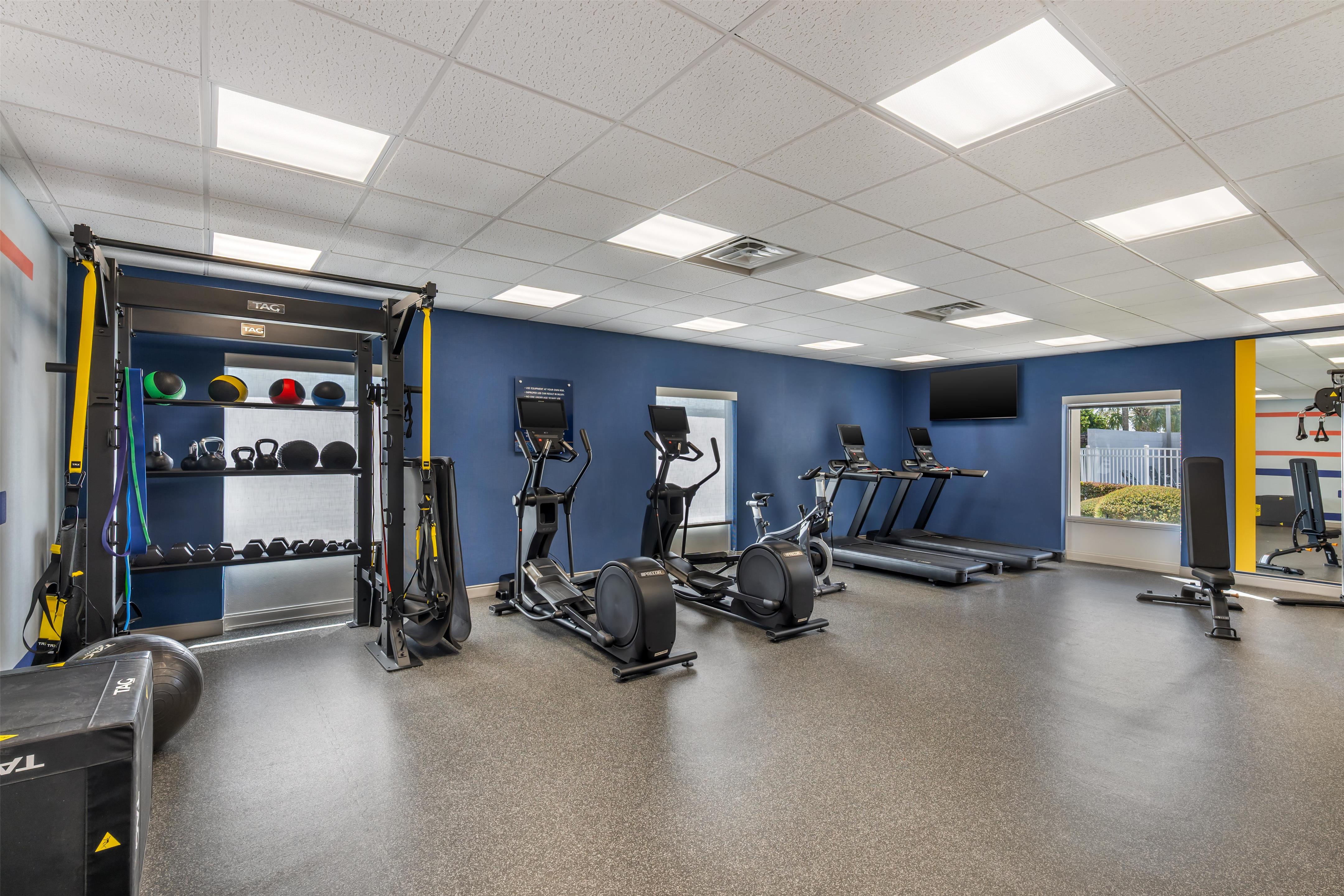 Health club fitness center gym | Hampton Inn & Suites Ocala