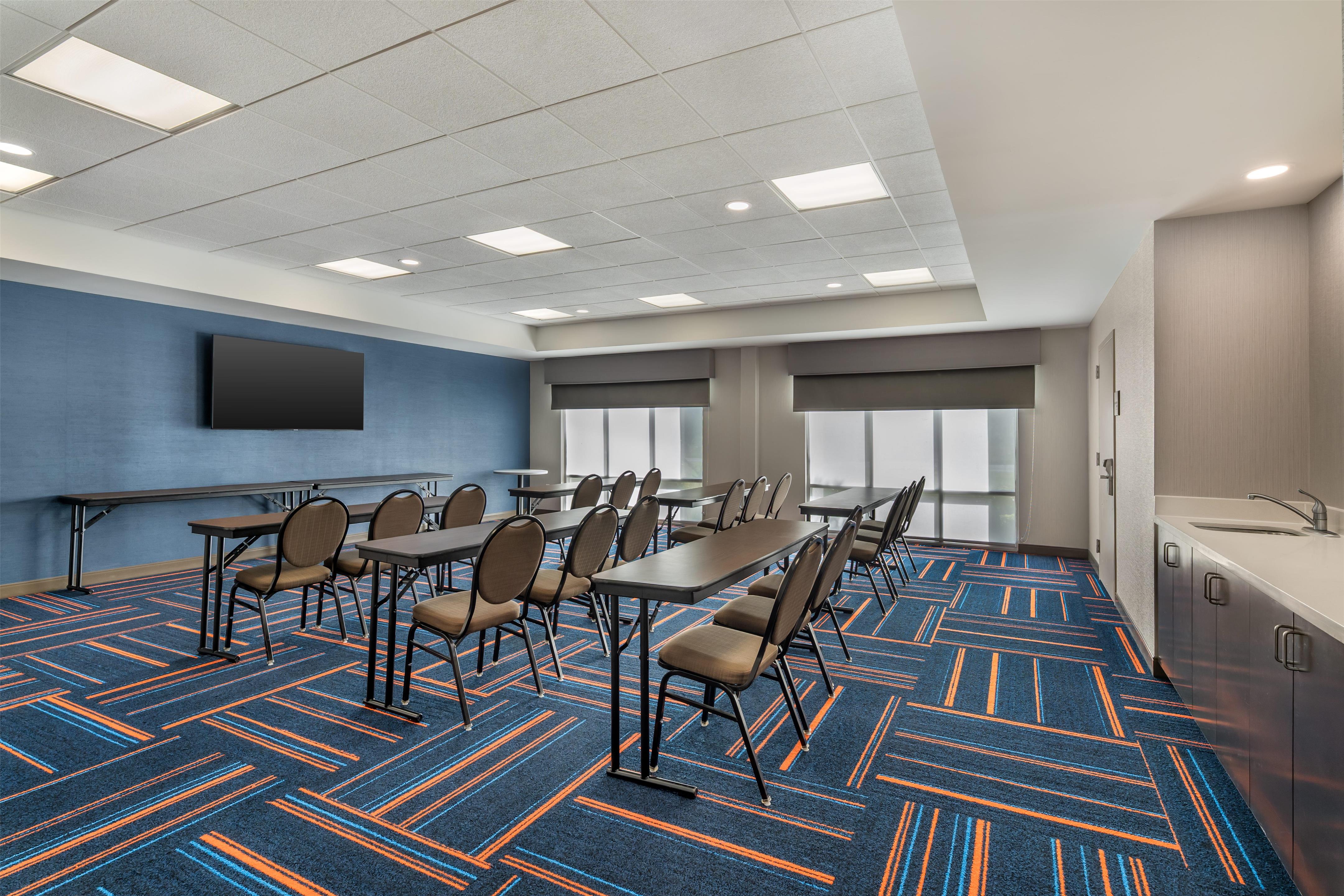 Meeting Room | Hampton Inn & Suites Ocala