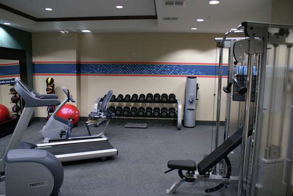 Fitness/ Exercise Room - Hampton Inn & Suites Center