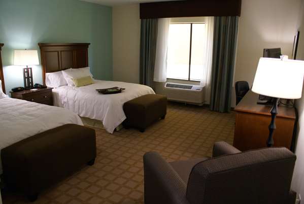  - Hampton Inn & Suites Center