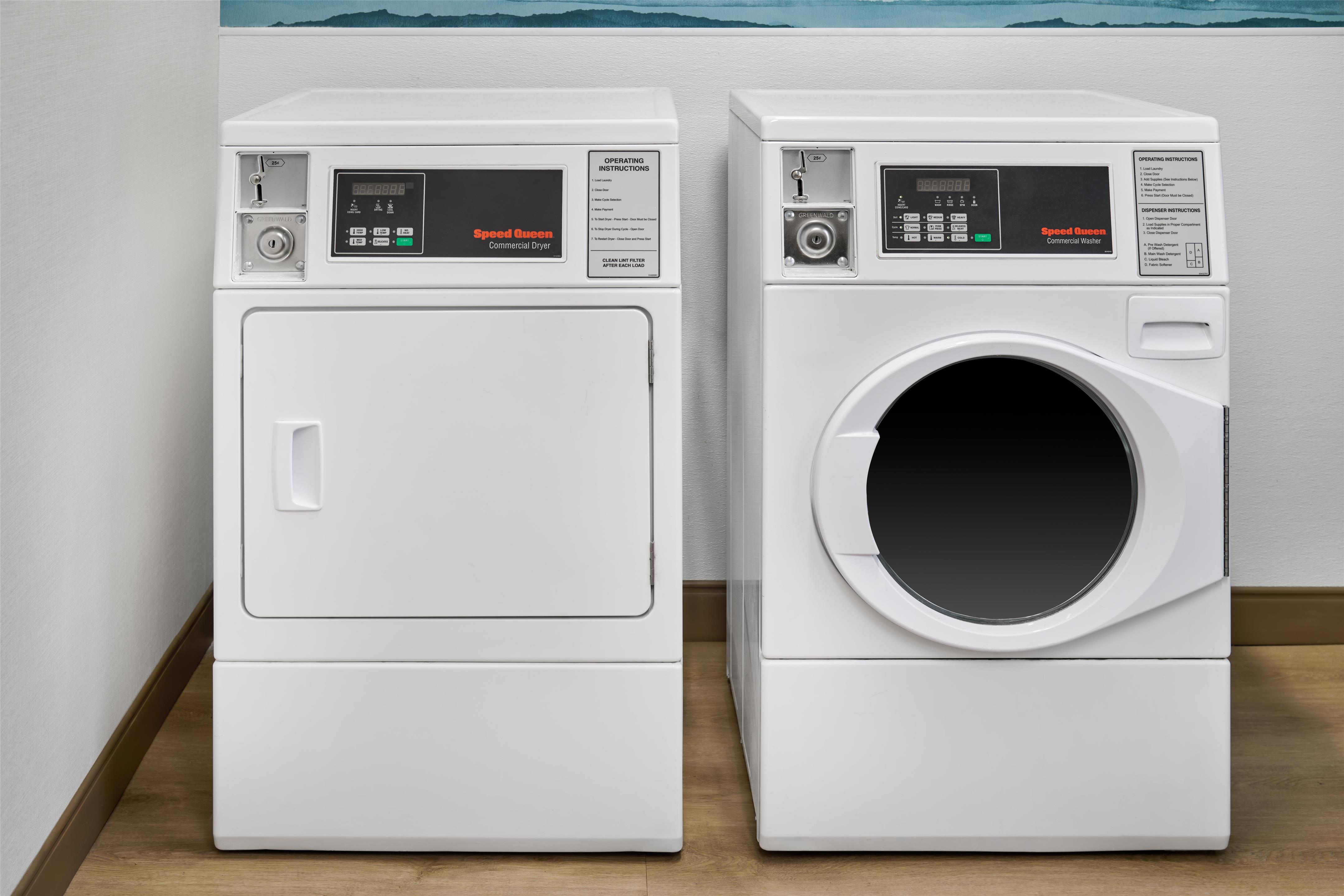 Laundry | Hampton Inn Odessa