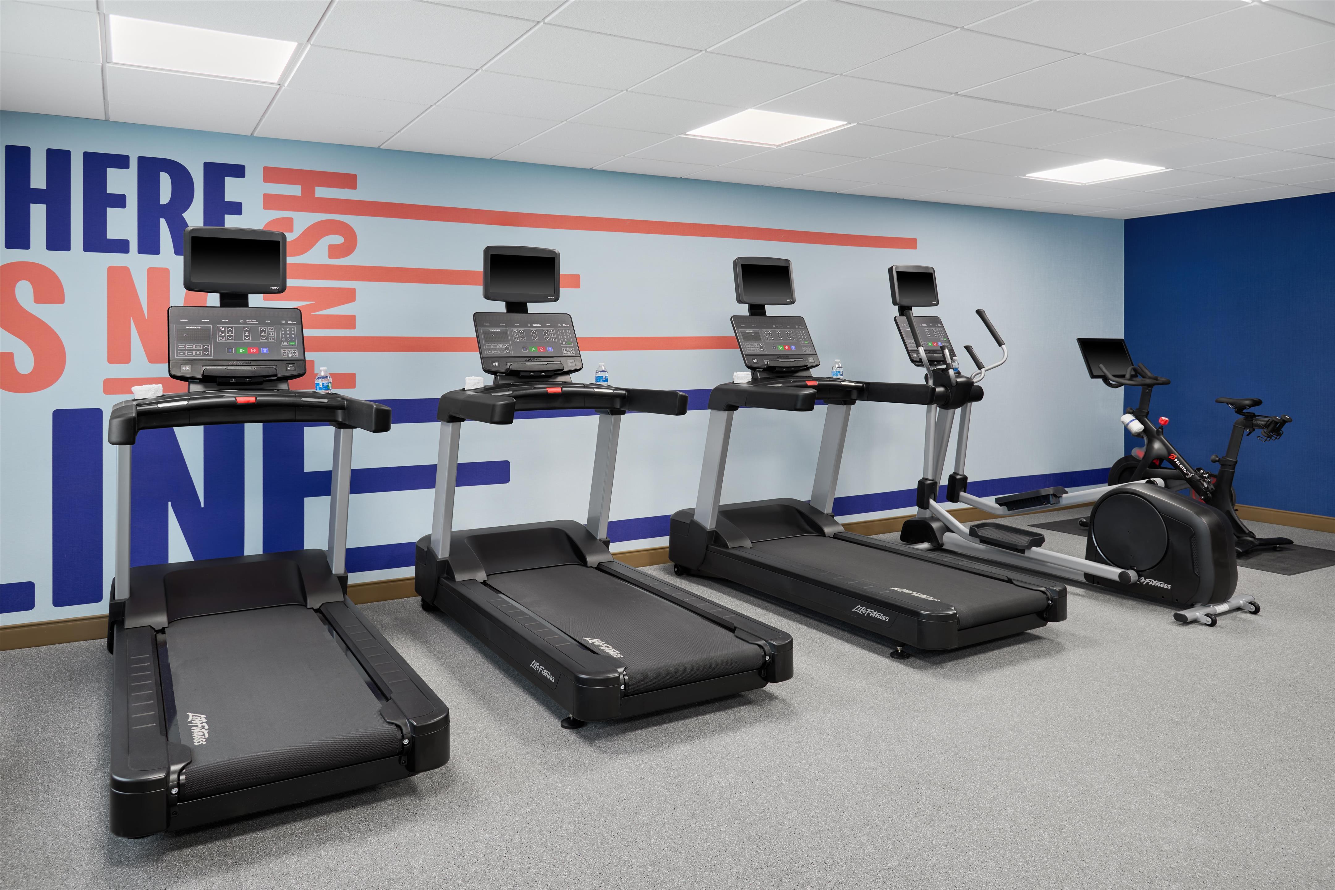 Health club fitness center gym | Hampton Inn Odessa