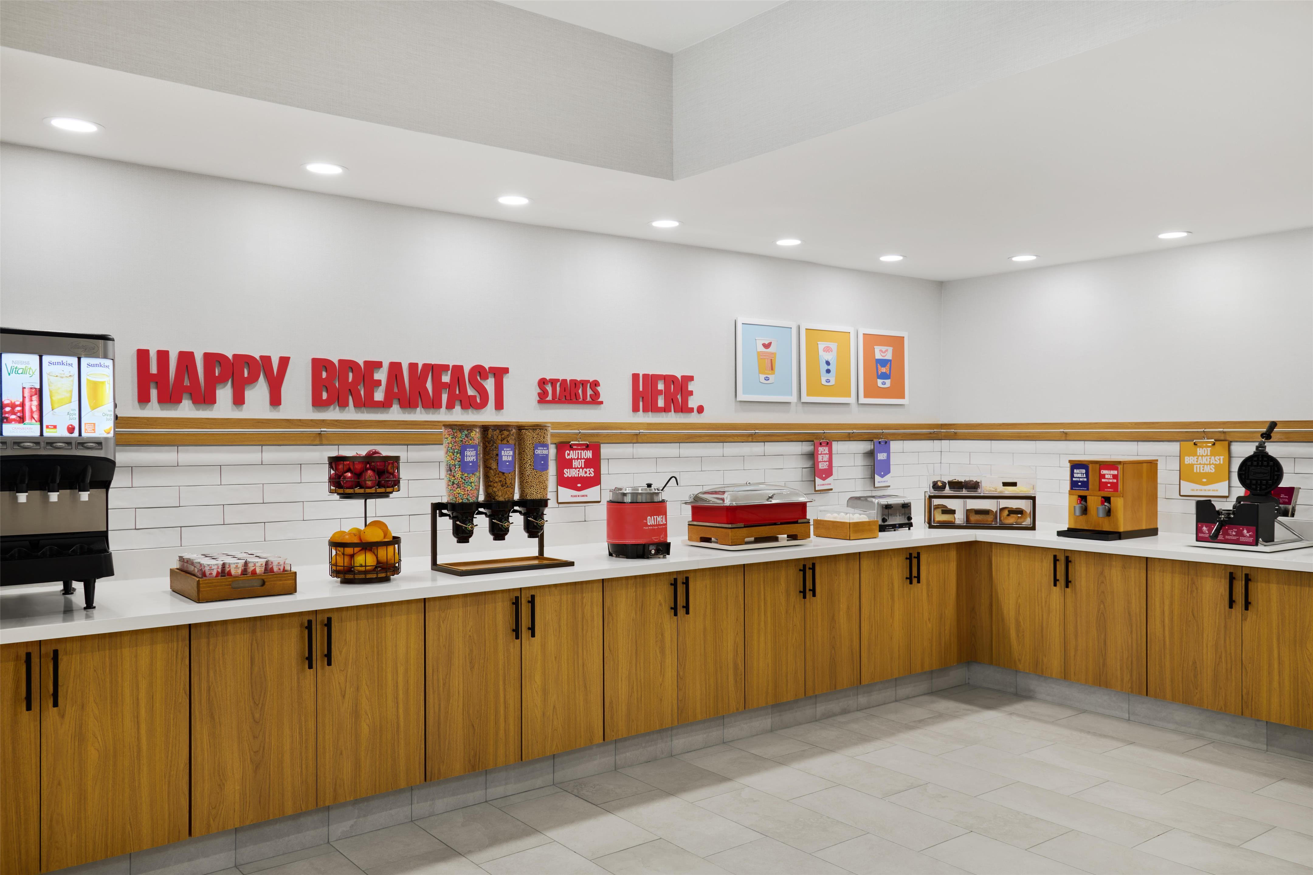 Breakfast Area | Hampton Inn Odessa