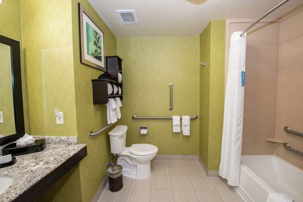  - Hampton Inn & Suites Farmington
