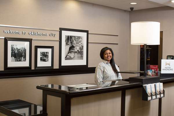  - Hampton Inn Airport Oklahoma City - I-40, Exit 145