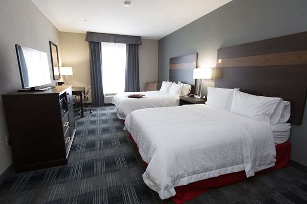  - Hampton Inn Airport Oklahoma City - I-40, Exit 145