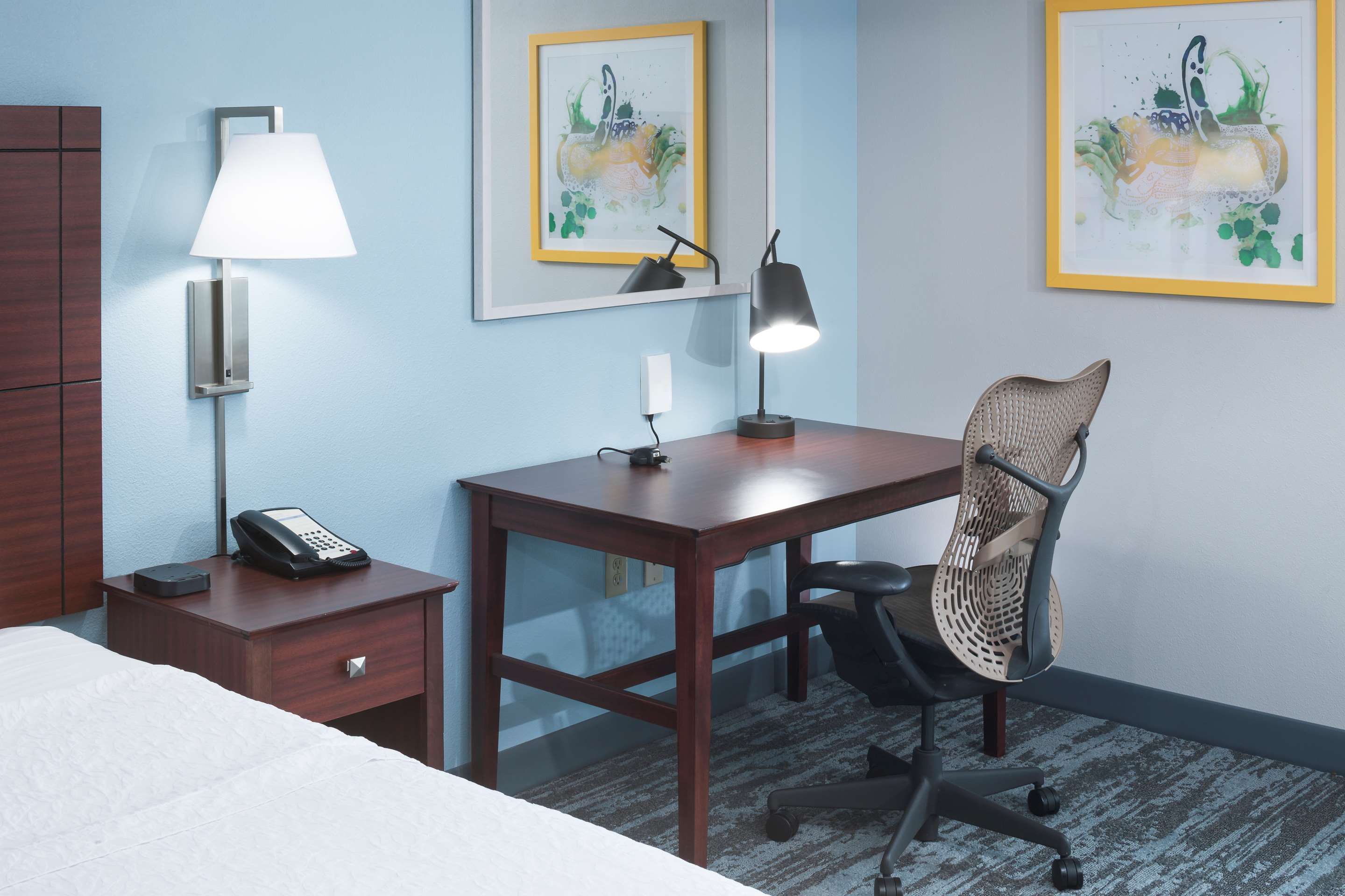 Guest room
