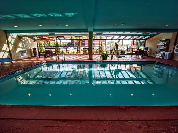 Pool - Hampton Inn Edmond - I-35, Exit 141