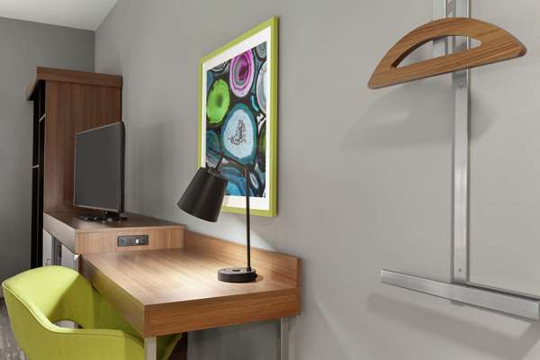  - Hampton Inn Midwest City - I-40, Exit 156A