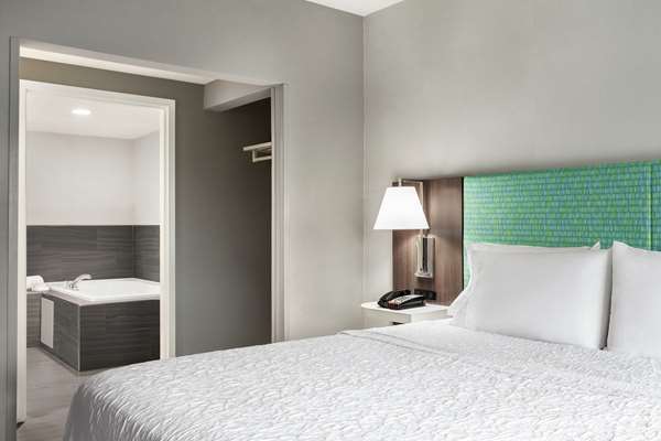  - Hampton Inn Midwest City - I-40, Exit 156A