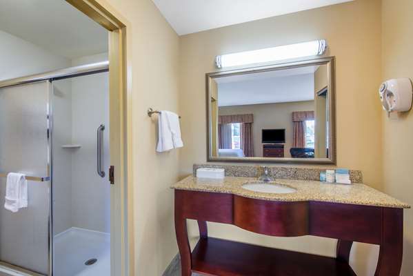  - Hampton Inn & Suites South Oklahoma City - I-240, Exit 2A