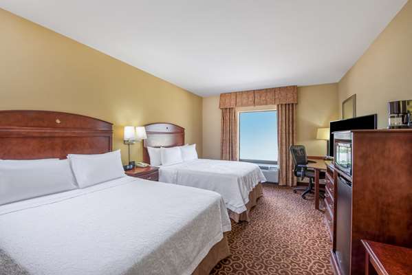  - Hampton Inn & Suites South Oklahoma City - I-240, Exit 2A