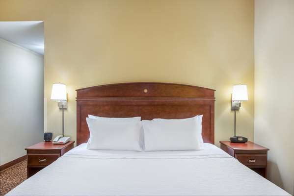  - Hampton Inn & Suites South Oklahoma City - I-240, Exit 2A