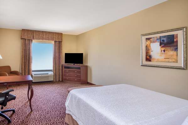  - Hampton Inn & Suites South Oklahoma City - I-240, Exit 2A