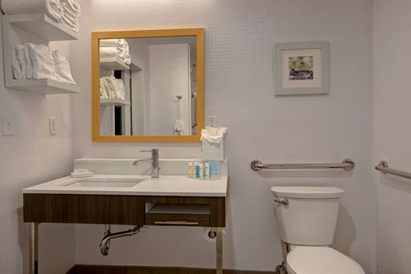  - Hampton Inn Olive Branch