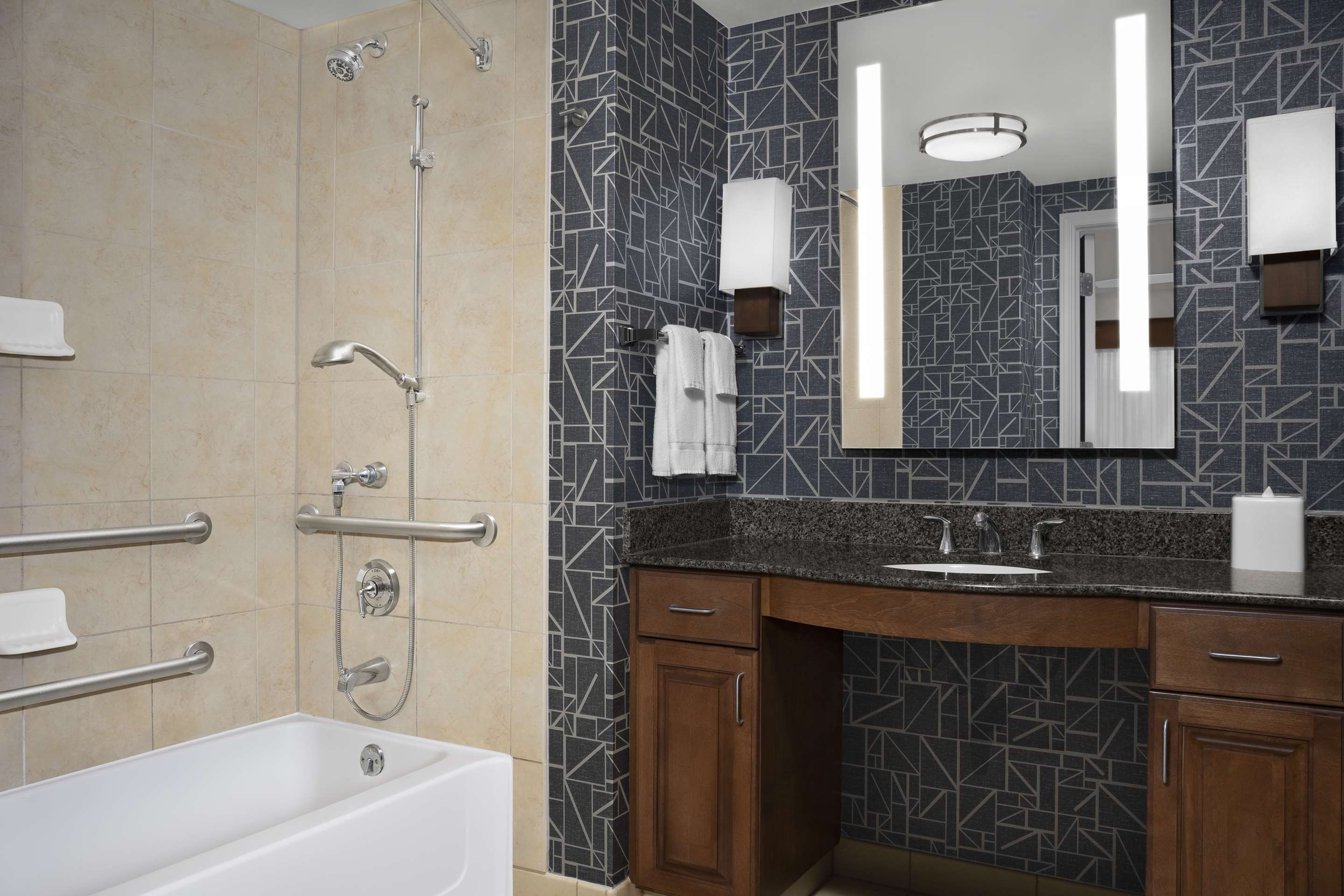 Guest room bath