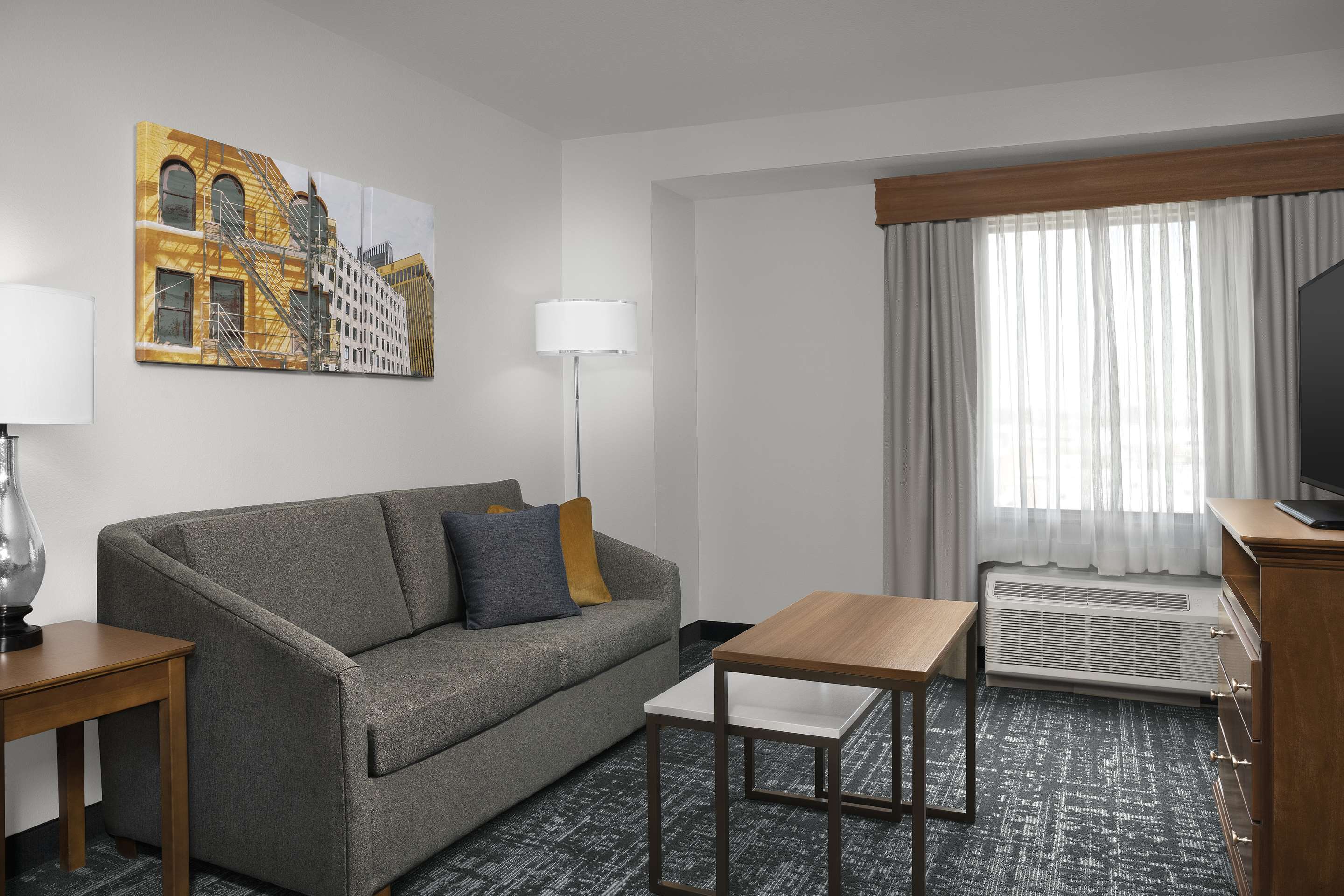 Guest room