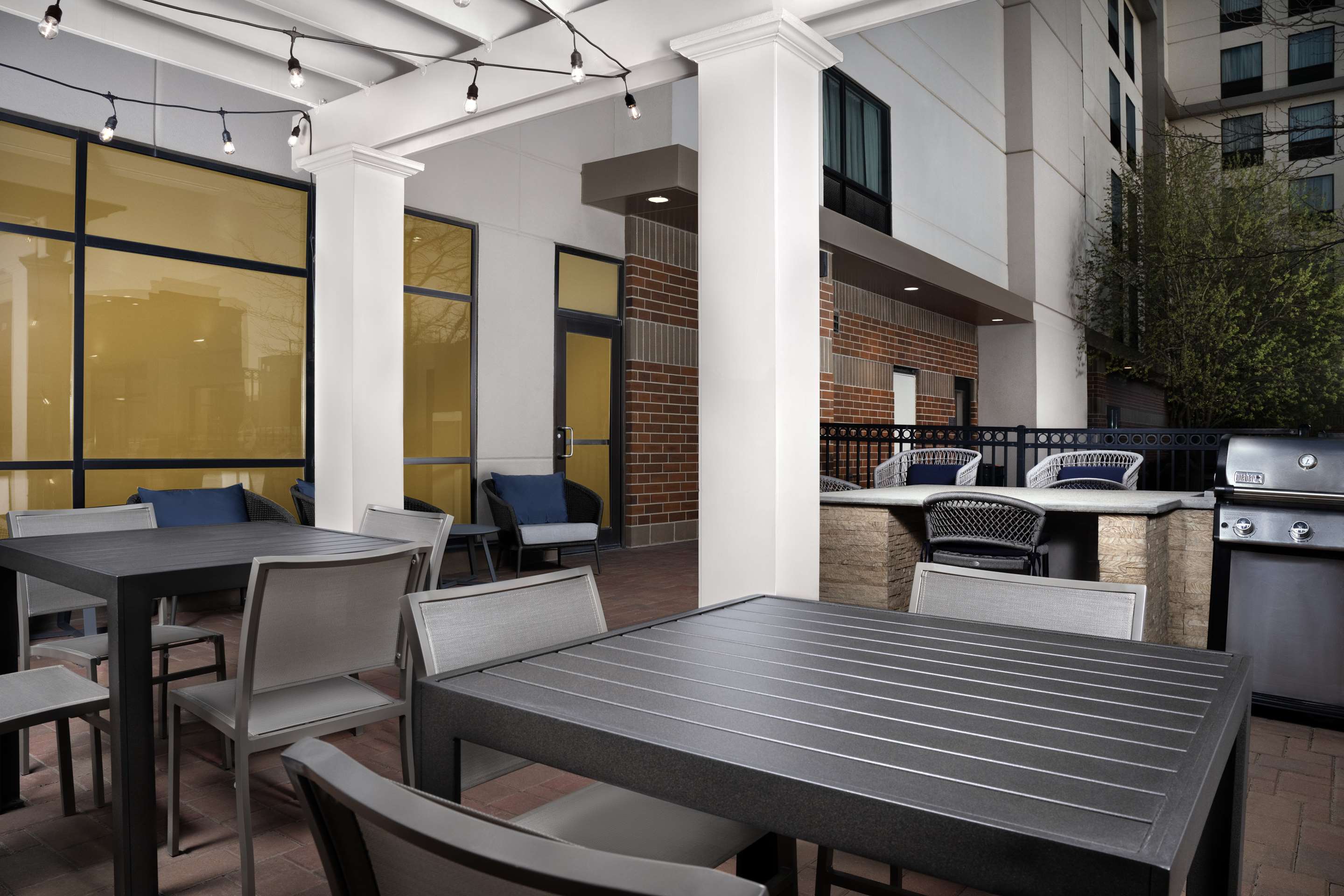 Exterior | Homewood Suites by Hilton Omaha Downtown