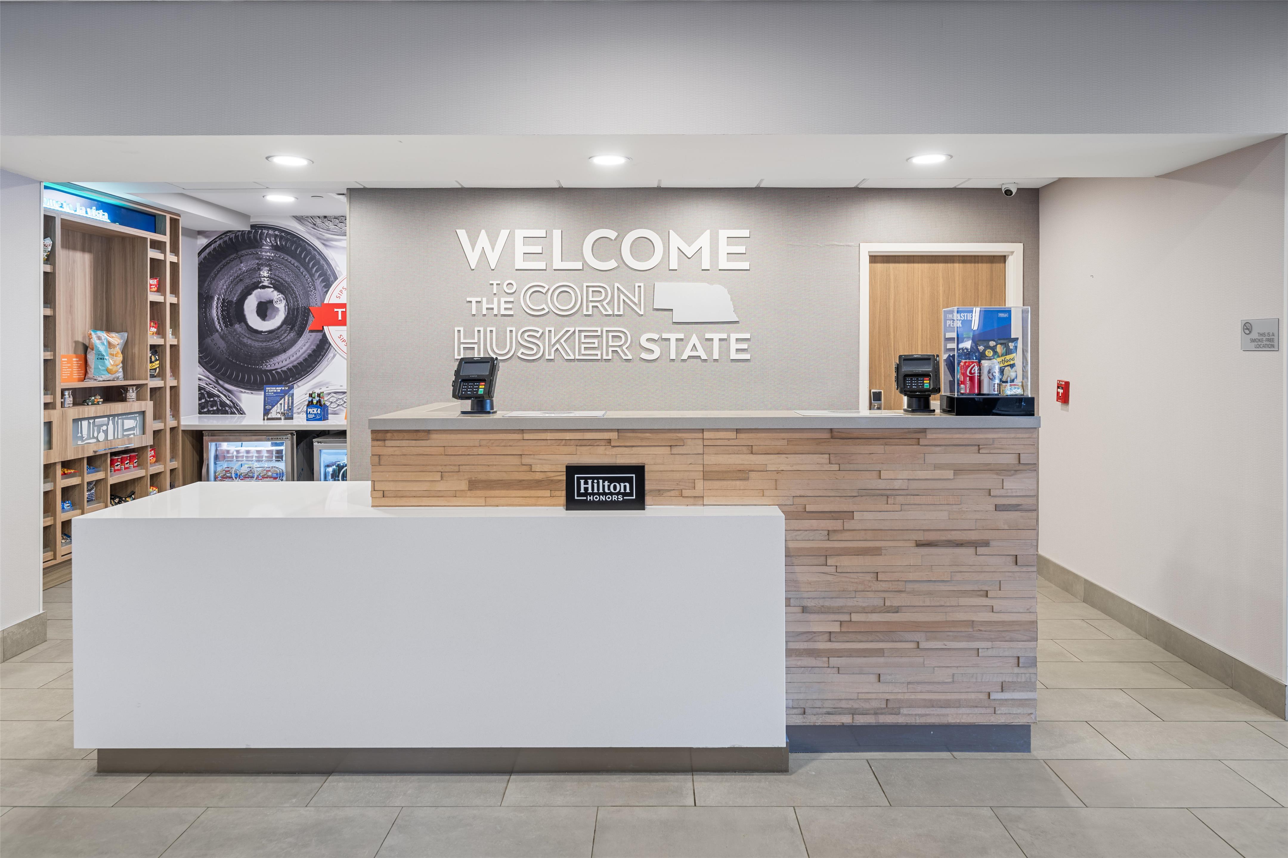 Reception | Hampton Inn & Suites Omaha Southwest-La Vista