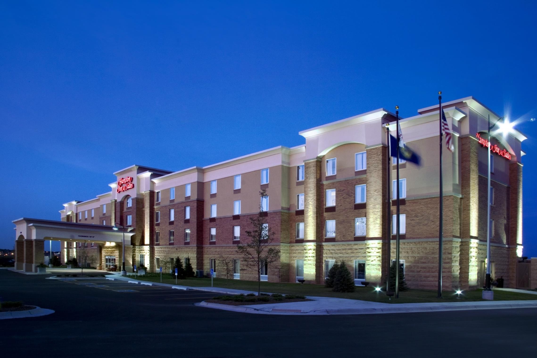 Exterior | Hampton Inn & Suites Omaha Southwest-La Vista