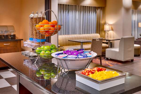 Restaurant - Hampton Inn Old Mill Omaha