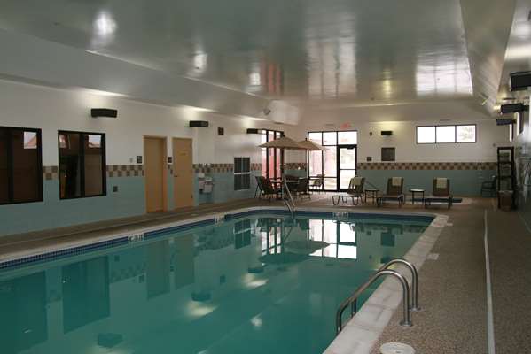 Pool - Hampton Inn West Lakeside Omaha