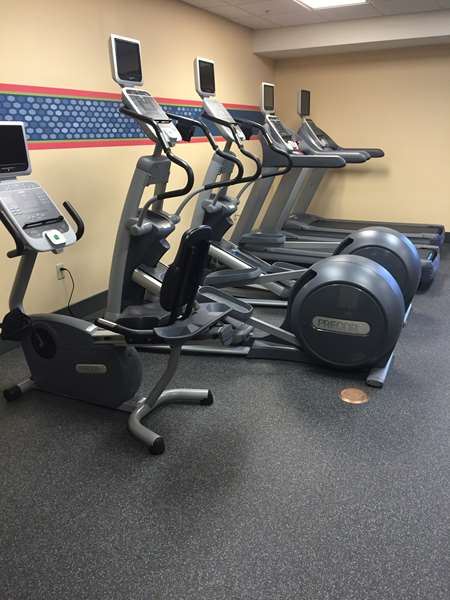 Fitness/ Exercise Room - Hampton Inn West Lakeside Omaha