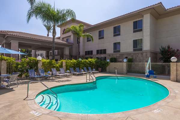 Pool - Hampton Inn & Suites Ontario - I-15, Exit 110