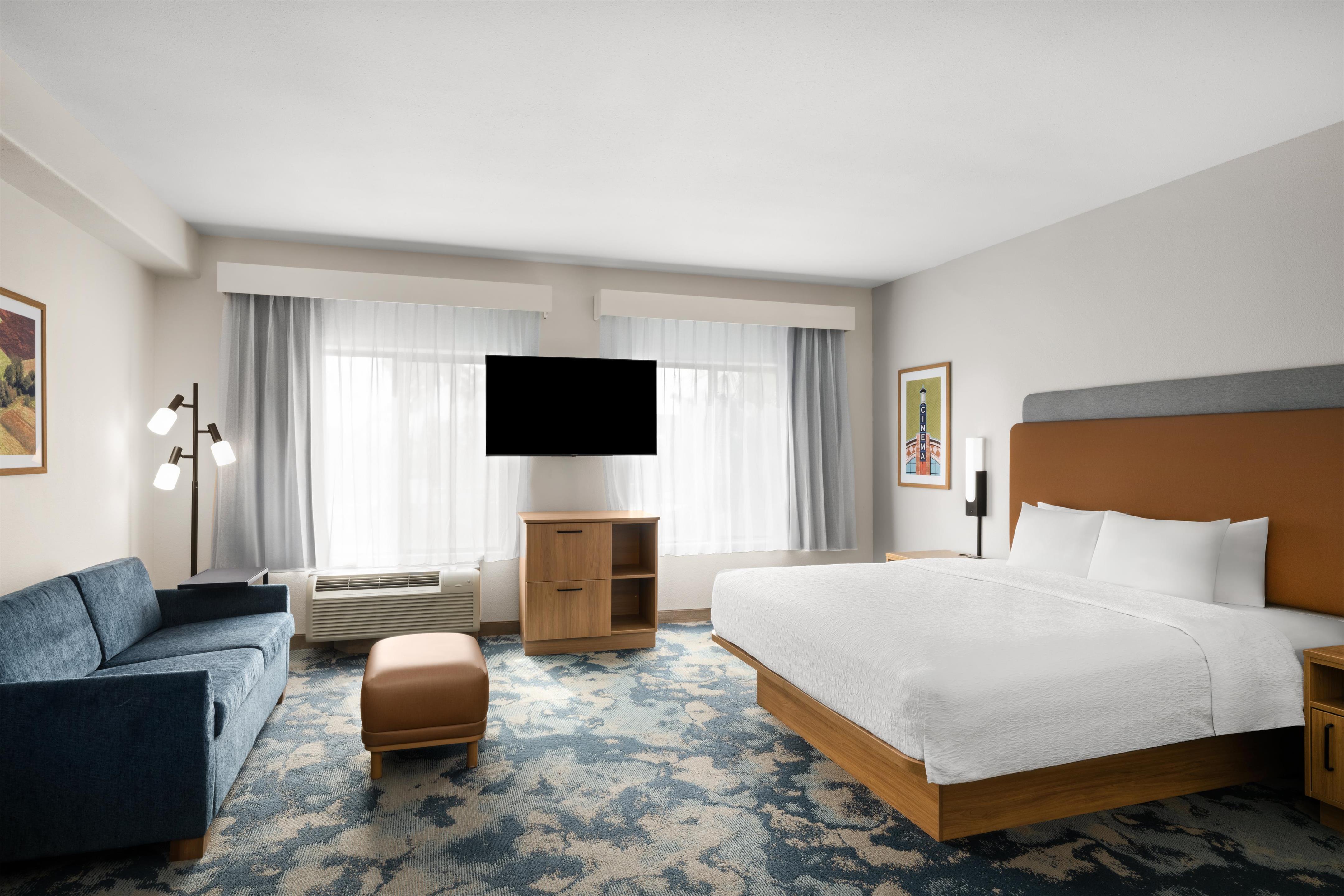 Guest room