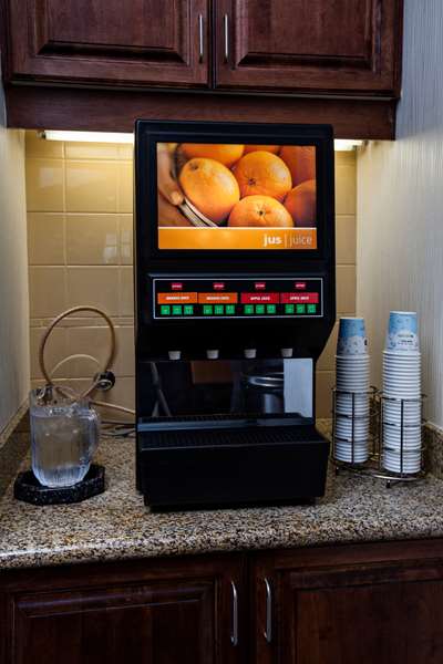 Restaurant - Hampton Inn Napanee