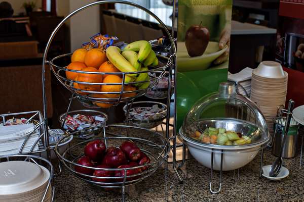 Restaurant - Hampton Inn Napanee