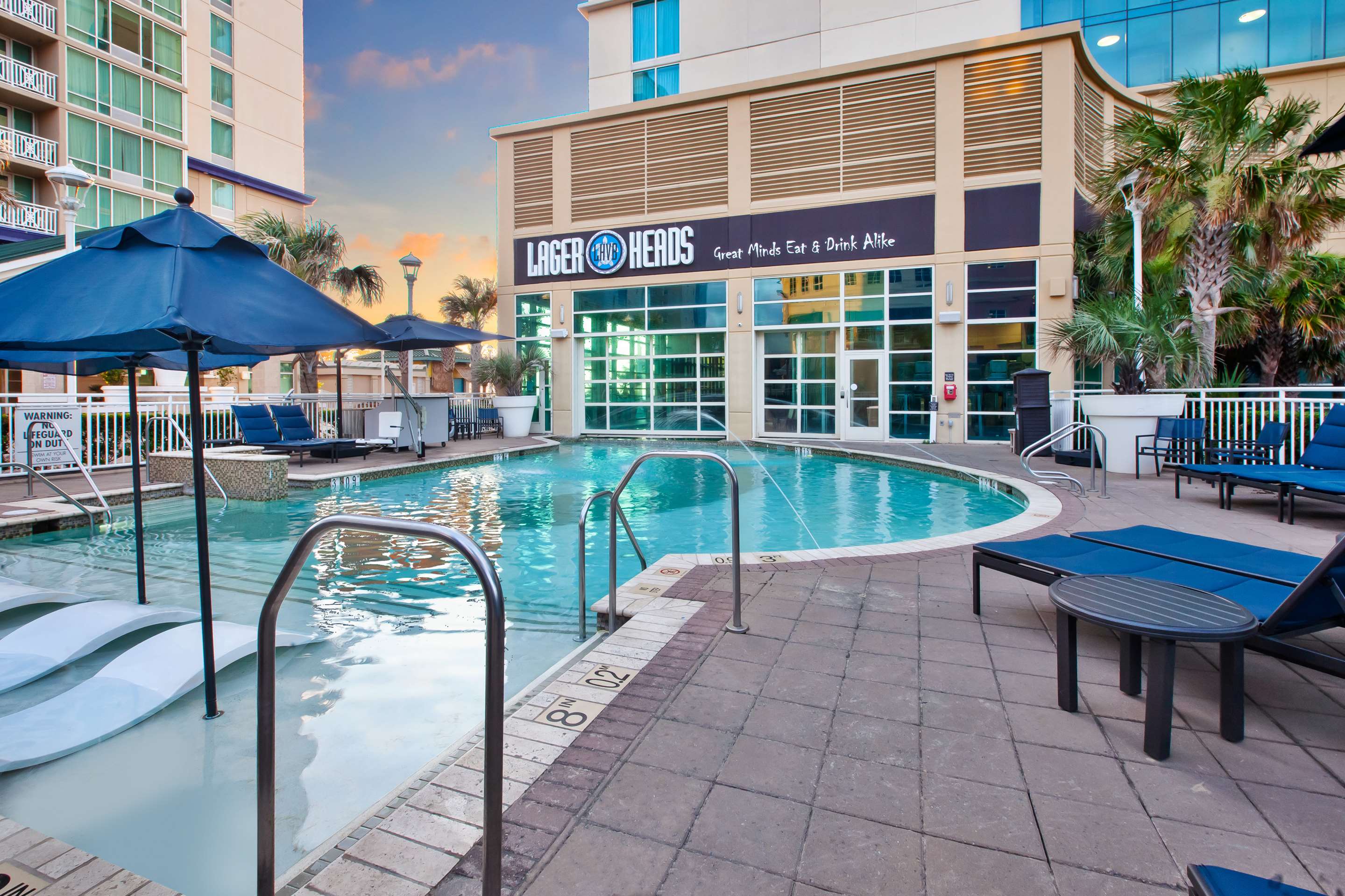 Pool | Hilton Garden Inn Virginia Beach Oceanfront