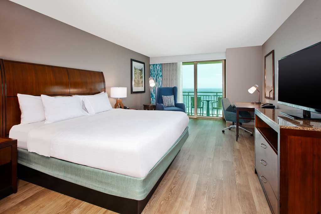 Hilton Garden Inn Virginia Beach Oceanfront Room Type - 1 KING HEAR ACC OCEANFRONT