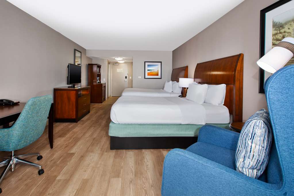 Hilton Garden Inn Virginia Beach Oceanfront Room Type - 2 QNS HEAR ACC OCEANFRONT