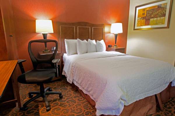 - Hampton Inn Chesapeake - I-64, Exit 289