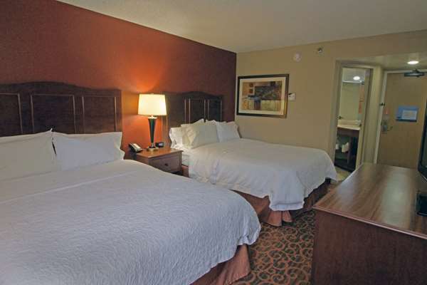  - Hampton Inn Chesapeake - I-64, Exit 289