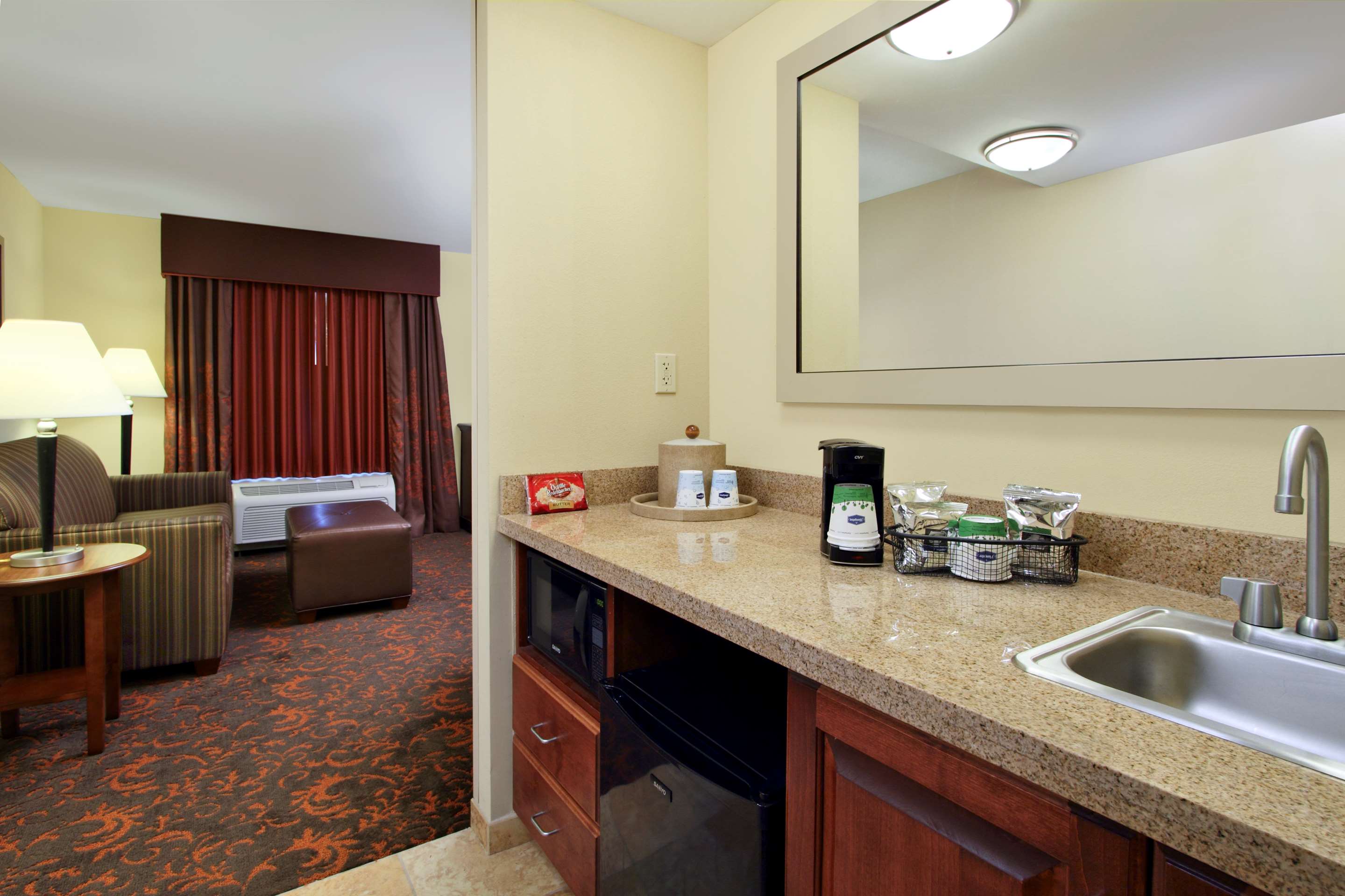Guest room