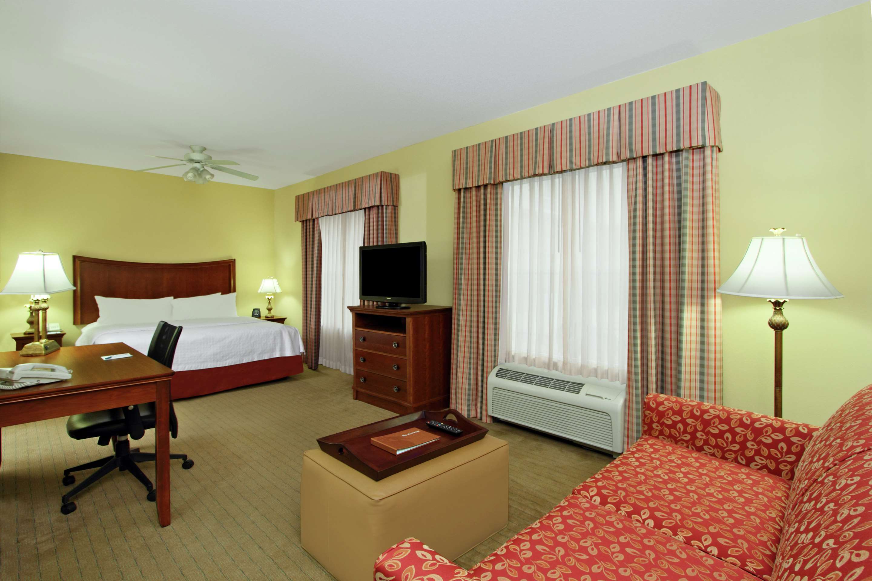 Guest room