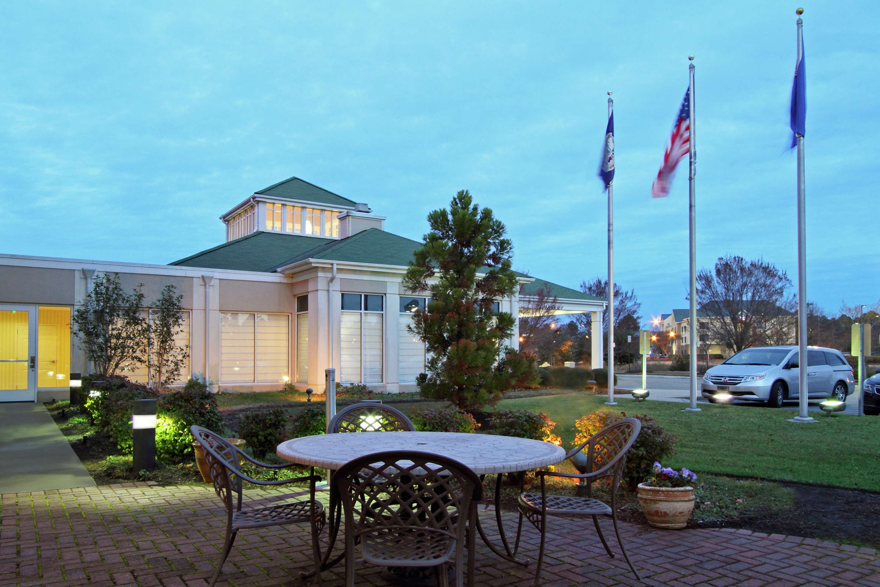 Exterior | Homewood Suites by Hilton Chesapeake-Greenbrier