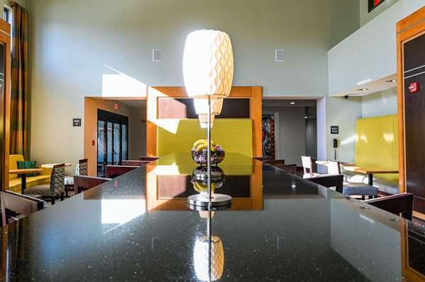 Amenities - Hampton Inn & Suites Smithfield